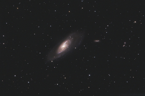 M106