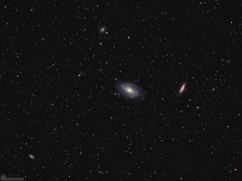 M81 & M82